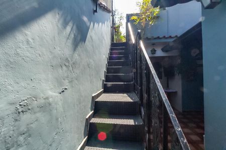 Casa à venda com 149m², 2 quartos e sem vagaEscada