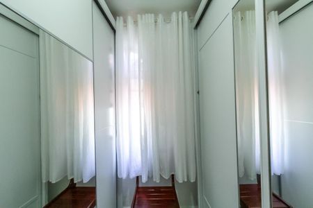 Casa à venda com 149m², 2 quartos e sem vagaCloset