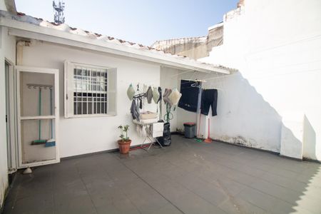 Casa à venda com 117m², 3 quartos e sem vaga Casa à venda com 117m², 3 quartos e sem vagaQuintal