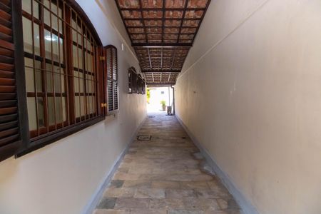 Casa à venda com 402m², 3 quartos e 2 vagas Casa à venda com 402m², 3 quartos e 2 vagasÁrea Externa