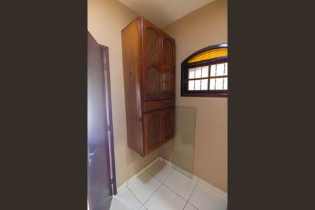 Casa à venda com 402m², 3 quartos e 2 vagas Casa à venda com 402m², 3 quartos e 2 vagasQuarto de Serviço