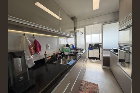 Cozinha de apartamento à venda com 3 quartos, 145m² em Campo Belo, São Paulo