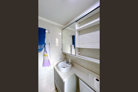 Apartamento para alugar com 41m², 2 quartos e sem vaga Apartamento para alugar com 41m², 2 quartos e sem vagaBanheiro