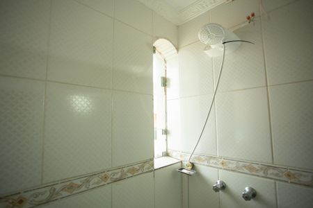 Casa para alugar com 499m², 3 quartos e 6 vagasBanheiro Social