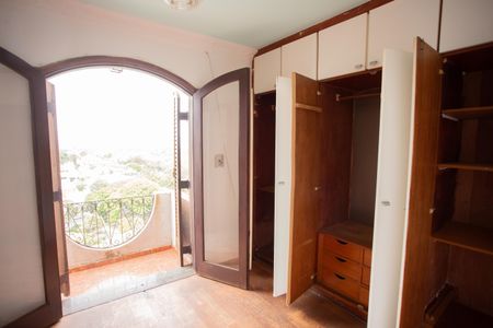 Casa para alugar com 499m², 3 quartos e 6 vagasQuarto 1