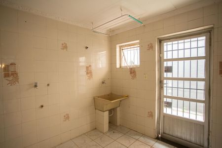 Casa para alugar com 499m², 3 quartos e 6 vagasÁrea de Serviço