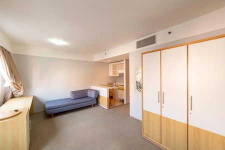 Studio de kitnet/studio para alugar com 1 quarto, 28m² em Alphaville Industrial, Barueri