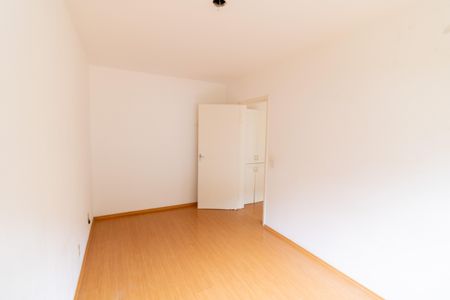 Quarto  de apartamento à venda com 1 quarto, 40m² em Cavalhada, Porto Alegre