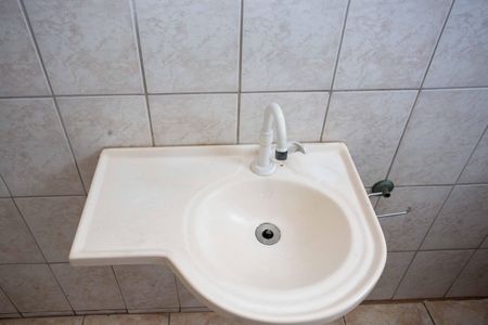 Casa para alugar com 60m², 1 quarto e sem vagaBanheiro