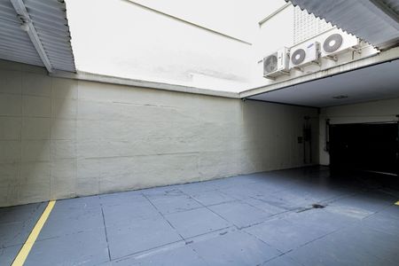 Apartamento à venda com 197m², 3 quartos e 1 vaga Apartamento à venda com 197m², 3 quartos e 1 vagaÁrea comum