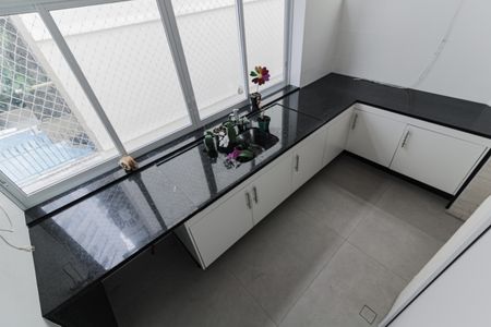 Apartamento à venda com 197m², 3 quartos e 1 vaga Apartamento à venda com 197m², 3 quartos e 1 vagaÁrea de Serviço