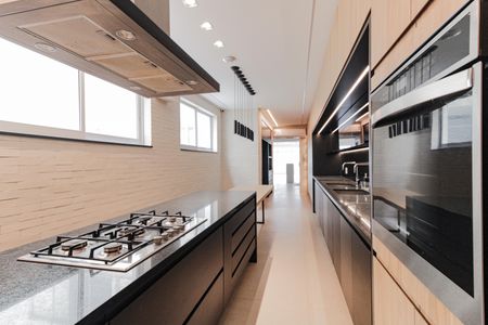 Apartamento à venda com 197m², 3 quartos e 1 vaga Apartamento à venda com 197m², 3 quartos e 1 vagaCozinha