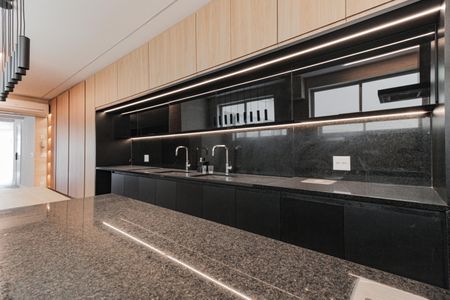 Apartamento à venda com 197m², 3 quartos e 1 vaga Apartamento à venda com 197m², 3 quartos e 1 vagaCozinha