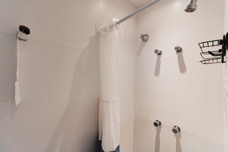 Apartamento à venda com 197m², 3 quartos e 1 vaga Apartamento à venda com 197m², 3 quartos e 1 vagaBanheiro de Serviço