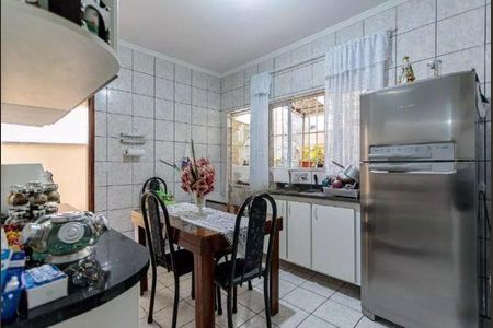 Casa à venda com 2 quartos, 151m² em Bangú, Santo André