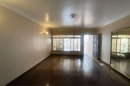 Casa à venda com 4 quartos, 171m² em Jardim Analia Franco, São Paulo