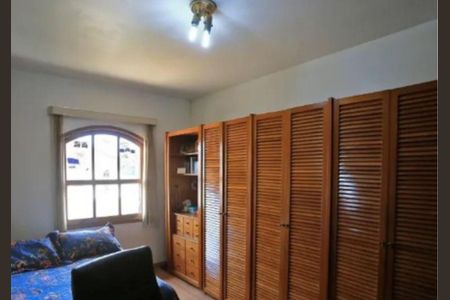 Casa à venda com 3 quartos, 177m² em Campo Belo, São Paulo