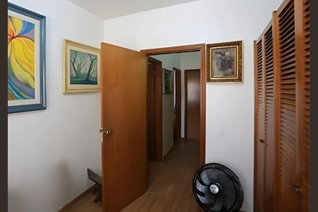 Casa à venda com 3 quartos, 177m² em Campo Belo, São Paulo