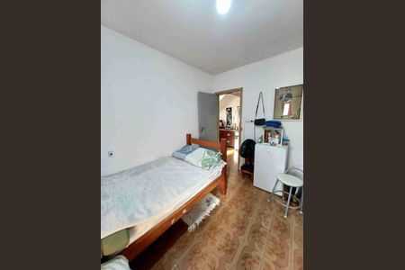 Casa à venda com 93m², 4 quartos e 2 vagas