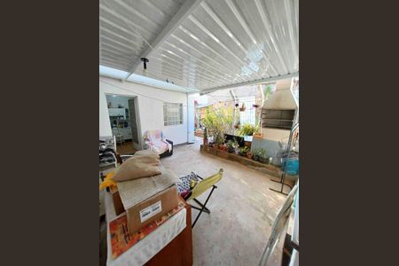 Casa à venda com 93m², 4 quartos e 2 vagas