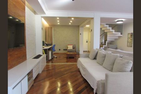 Casa para alugar com 3 quartos, 242m² em Demarchi, São Bernardo do Campo