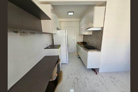 Apartamento à venda com 30m², 1 quarto e 1 vaga