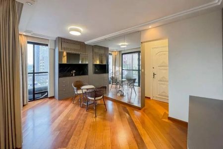 Apartamento à venda com 3 quartos, 116m² em Vila Mariana, São Paulo