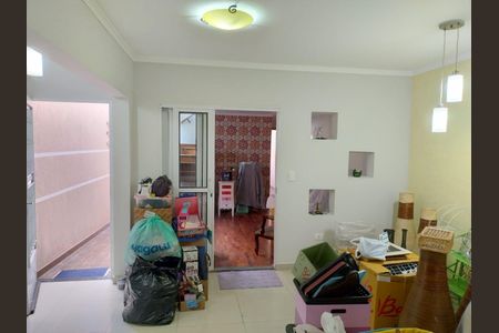 Casa à venda com 138m², 4 quartos e 2 vagas