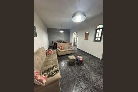 Casa à venda com 3 quartos, 462m² em Vila Bela, São Paulo