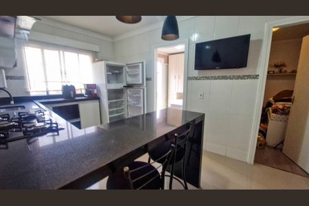 Casa para alugar com 102m², 2 quartos e 2 vagas