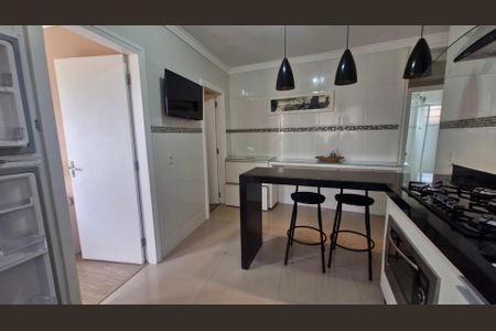 Casa para alugar com 102m², 2 quartos e 2 vagas
