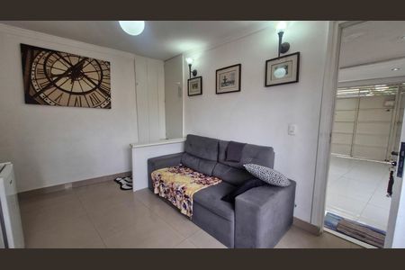 Casa para alugar com 102m², 2 quartos e 2 vagas