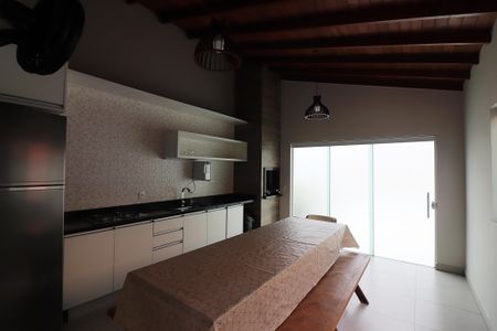 Casa à venda com 140m², 2 quartos e 2 vagasEspaço Gourmet