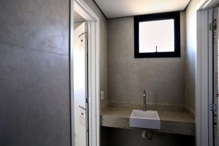 Apartamento à venda com 58m², 2 quartos e 1 vagaBanheiro da Suíte 2