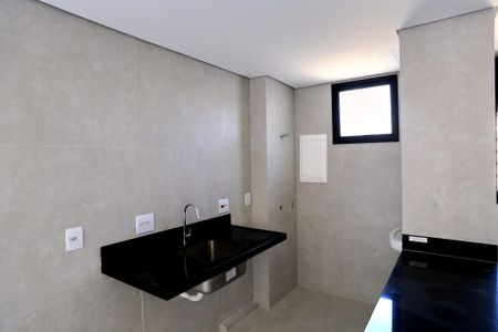 Sala/Cozinha de apartamento à venda com 2 quartos, 58m² em Santo Antônio , Belo Horizonte
