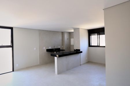 Sala/Cozinha de apartamento à venda com 2 quartos, 58m² em Santo Antônio , Belo Horizonte