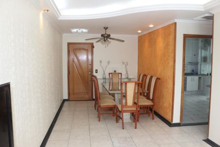 Sala de apartamento para alugar com 3 quartos, 119m² em Cerâmica, São Caetano do Sul