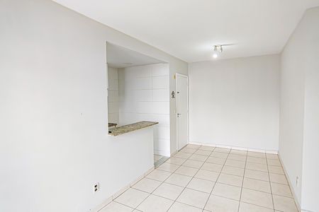 Sala de apartamento à venda com 2 quartos, 60m² em Taquara, Rio de Janeiro