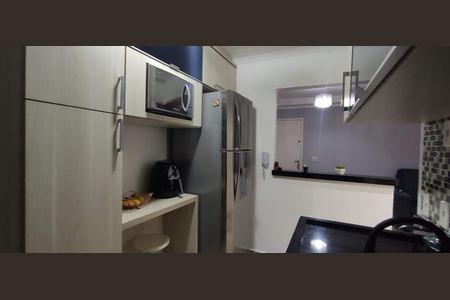 Cozinha de apartamento à venda com 2 quartos, 48m² em Parque Erasmo Assunção, Santo André