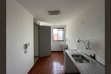 Apartamento à venda com 60m², 2 quartos e 1 vagaCozinha e Área de Serviço
