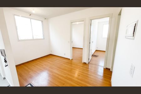 Sala de apartamento para alugar com 2 quartos, 38m² em Vila Santa Maria, São Paulo