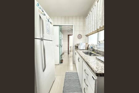 Apartamento à venda com 86m², 3 quartos e 2 vagasCozinha