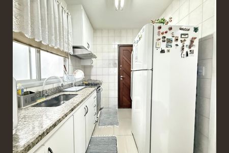 Apartamento à venda com 86m², 3 quartos e 2 vagasCozinha
