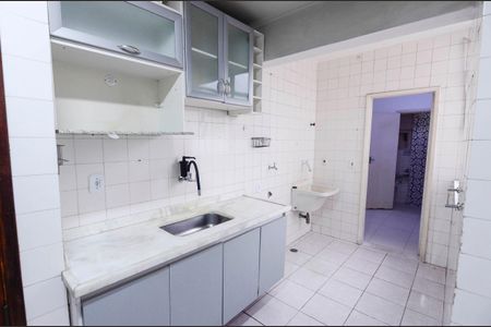 Apartamento à venda com 56m², 2 quartos e 1 vagaCozinha