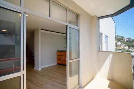 Varanda da Sala de apartamento à venda com 4 quartos, 229m² em Vital Brasil, Niterói