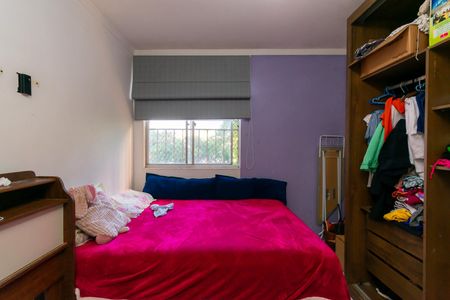 Quarto 1 de apartamento para alugar com 2 quartos, 48m² em Jardim Mimar, São Paulo