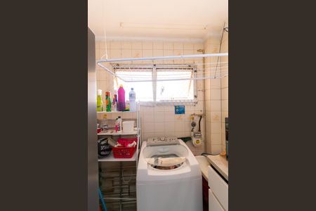 Apartamento para alugar com 48m², 2 quartos e 1 vaga Apartamento para alugar com 48m², 2 quartos e 1 vagaCozinha e Área de Serviço