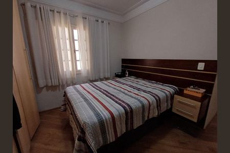 Casa à venda com 4 quartos, 274m² em Vila Carrão, São Paulo