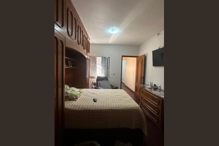 Casa à venda com 4 quartos, 179m² em Mirandópolis, São Paulo