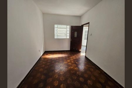 Casa à venda com 2 quartos, 149m² em Vila Linda, Santo André
